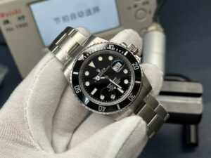 Rolex Submariner 126610LN